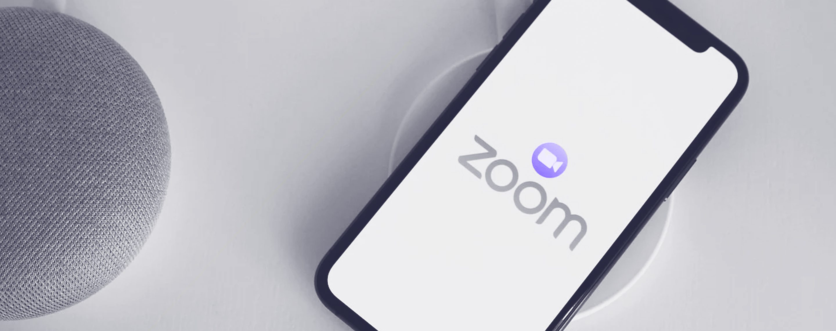 Zoomは世界中の企業のコミュニケーションと未来の働き方をつなぐ骨組み的存在